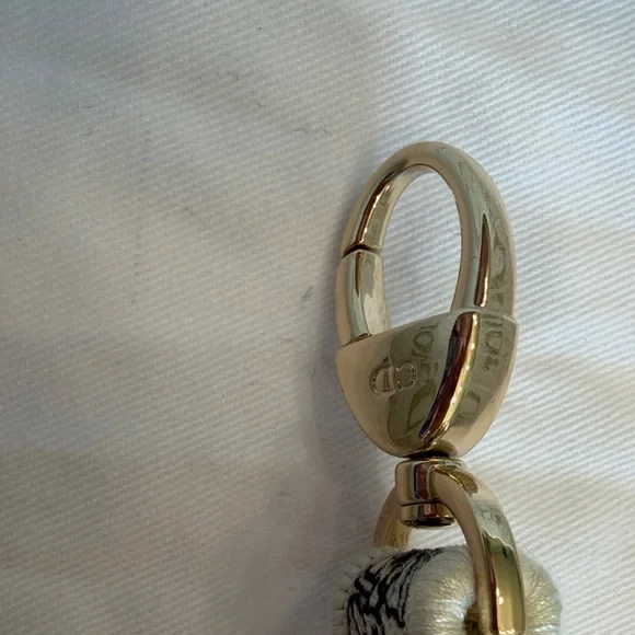 Christian Dior Cream & Gold Embroidered Lady Dior Tote - Picture 16 of 17